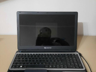 packard-bell-easynote