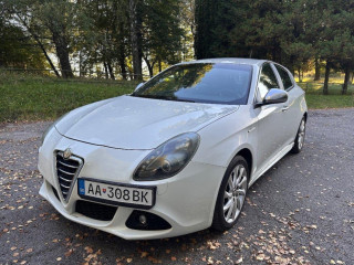 alfa-romeo-giulietta-14-t-120-benzin-88-kw