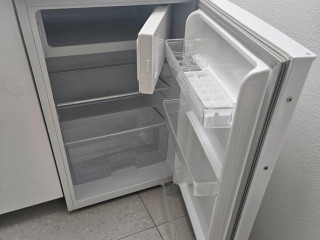 predam-chladnicku-gorenje-rb493pw
