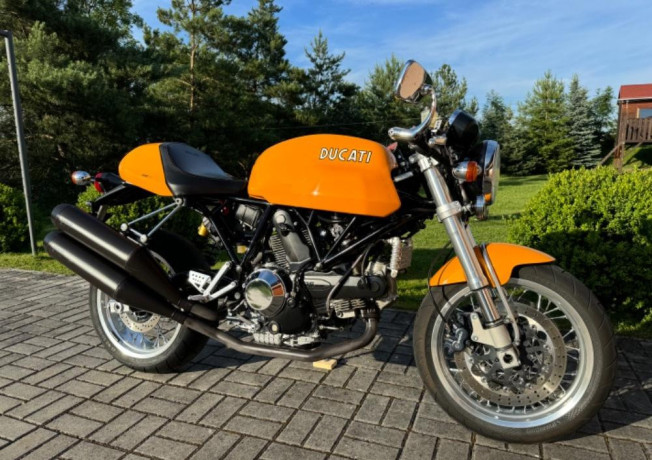 ducati-sport-1000-monoposto-12350km-big-0