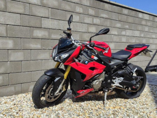 bmw-s1000r