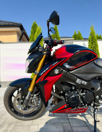 gsxs-1000-big-0