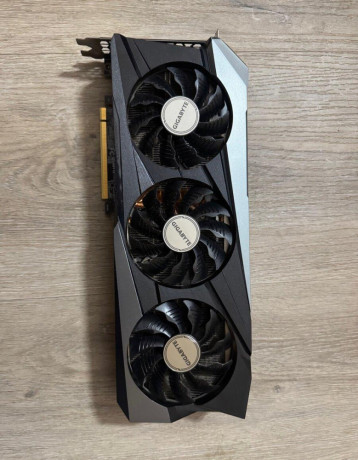 gigabyte-rtx-3070ti-gaming-oc-big-0