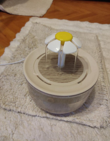 napajacia-fontana-pre-macku-big-1