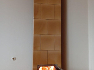 predam-nadherne-a-zachovale-kachle-z-roku-1938