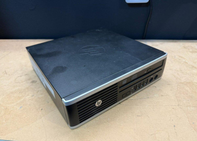 predam-pokazeny-pocitac-hp-8200-usdt-na-diely-big-0