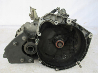 predam-prevodovku-f40-manualnu-pre-alfu-159-pre-24