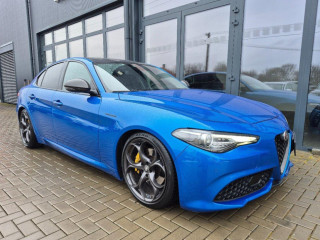 alfa-romeo-giulia-20-turbo-280-veloce-at-awd