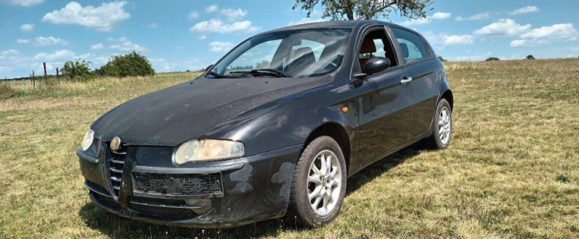alfa-romeo-147-big-0