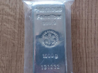investicne-striebro-heraeus-1000-g