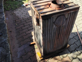 predam-krasne-funkcne-stare-liatinove-kachle-mora-1329-cena