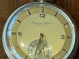 schaffhausen-zlate-hodinky