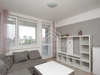 kosicka-mileticova-15-iz-byt-32-m2-balkon