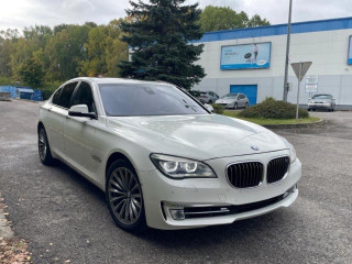 bmw-750d-xdrive-m-sport-pacet