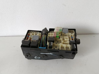 rj-poistkova-skrinka-ford-focus3-av6t14a067-60eur