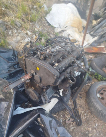 motor-alfa-romeo-24-147kw-20v-big-0