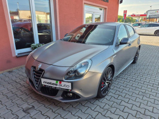 alfa-romeo-giulietta-175-turbo-quadrifoglio-verde-177kw