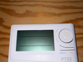 digitalny-termostat-s-opentherm-komunikaciou-pt52