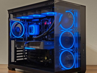 ryzen-7-9700xrtx-507032gb-ddr5ssd