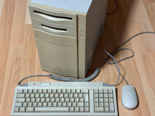 macintosh-quadra-840av