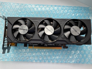 rtx-4060-8gb-gigabyte-low-profile-3-vetrakova