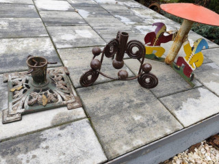 stary-stojan-na-vianocny-stromcek