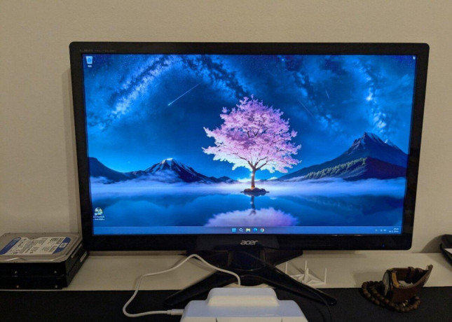 pc-na-hry-aj-na-pracu-gtx-1060-3gb-monitor-big-0