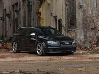 audi-rs4