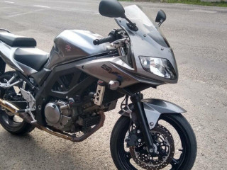 suzuki-sv650s