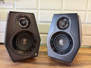 predam-hi-res-reproduktory-edifier-g5000-komplet-krabica