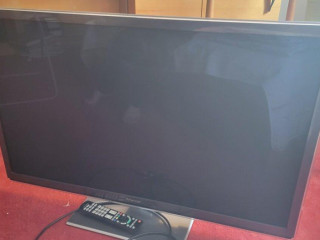 panasonic-tx-l37et5