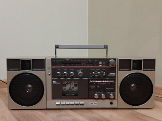 radiomagnetofon