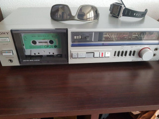 sony-vintage-top-cena