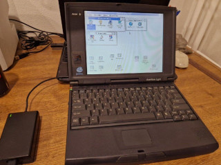 predam-retro-notebook-acer-note-light