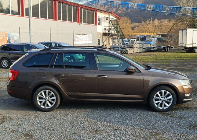 skoda-octavia-iii-facelift-16tdi-85-kw-dsg-rv-2019-style-big-3