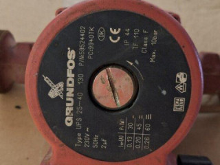 obehove-cerpadlo-grundfoss-ups-25