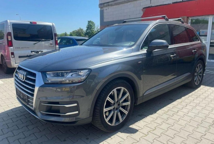 audi-q7-30tdi-200kws-linecz-7-mist-nafta-automat-200-kw-big-0