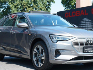 audi-e-tron-55-quattro-s-line-300-kw-408-ps