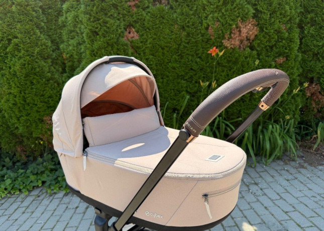 cybex-priam-lux-carry-cot-40-platinum-big-0