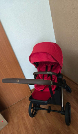 cybex-priam-true-red-big-0