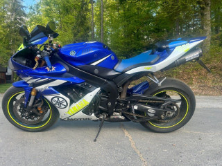 yamaha-yzf