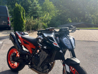 ktm-890-duke-gp