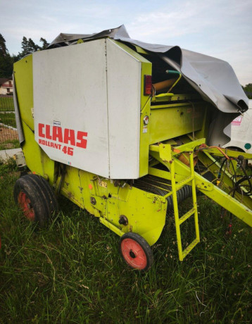 claas-rollant-46-big-0