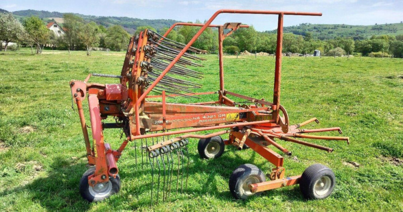 predam-zhrnovac-kuhn-ga-4321-gm-big-0