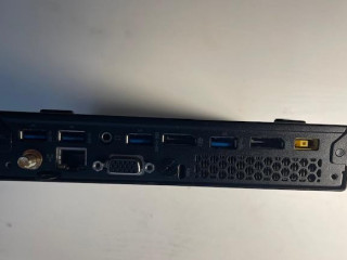 perfektny-lenovo-thinkcentre-m700-512ssd