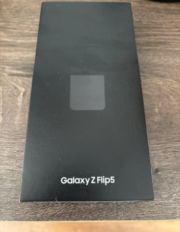 samsung-z-flip-5-big-0