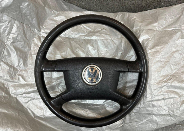 volant-vw-transporter-t5-big-0