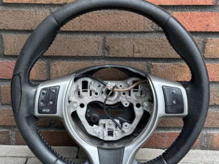 volant-toyota-yaris