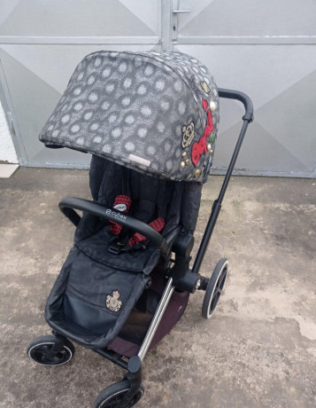 cybex-rebellious-priam-sportovy-kocik-big-0
