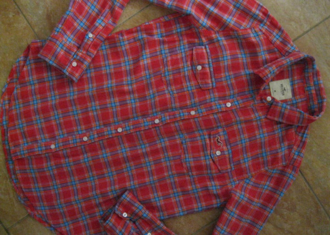 hollister-velm-big-0